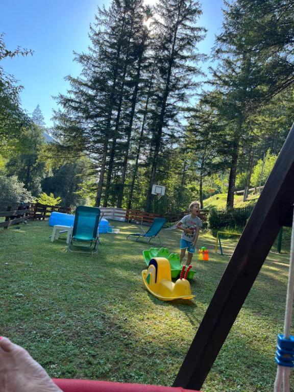 Apartmaji In Sobe Cuder Soča Esterno foto