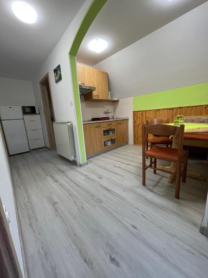Apartmaji In Sobe Cuder Soča Esterno foto