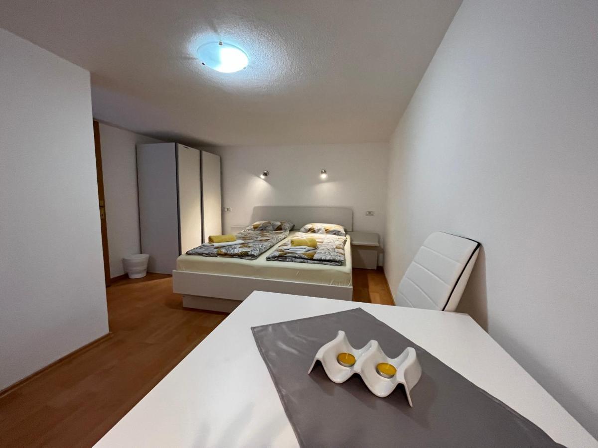 Apartmaji In Sobe Cuder Soča Esterno foto