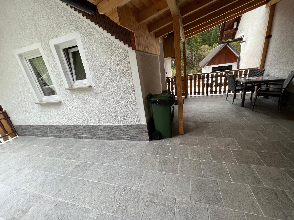 Apartmaji In Sobe Cuder Soča Esterno foto